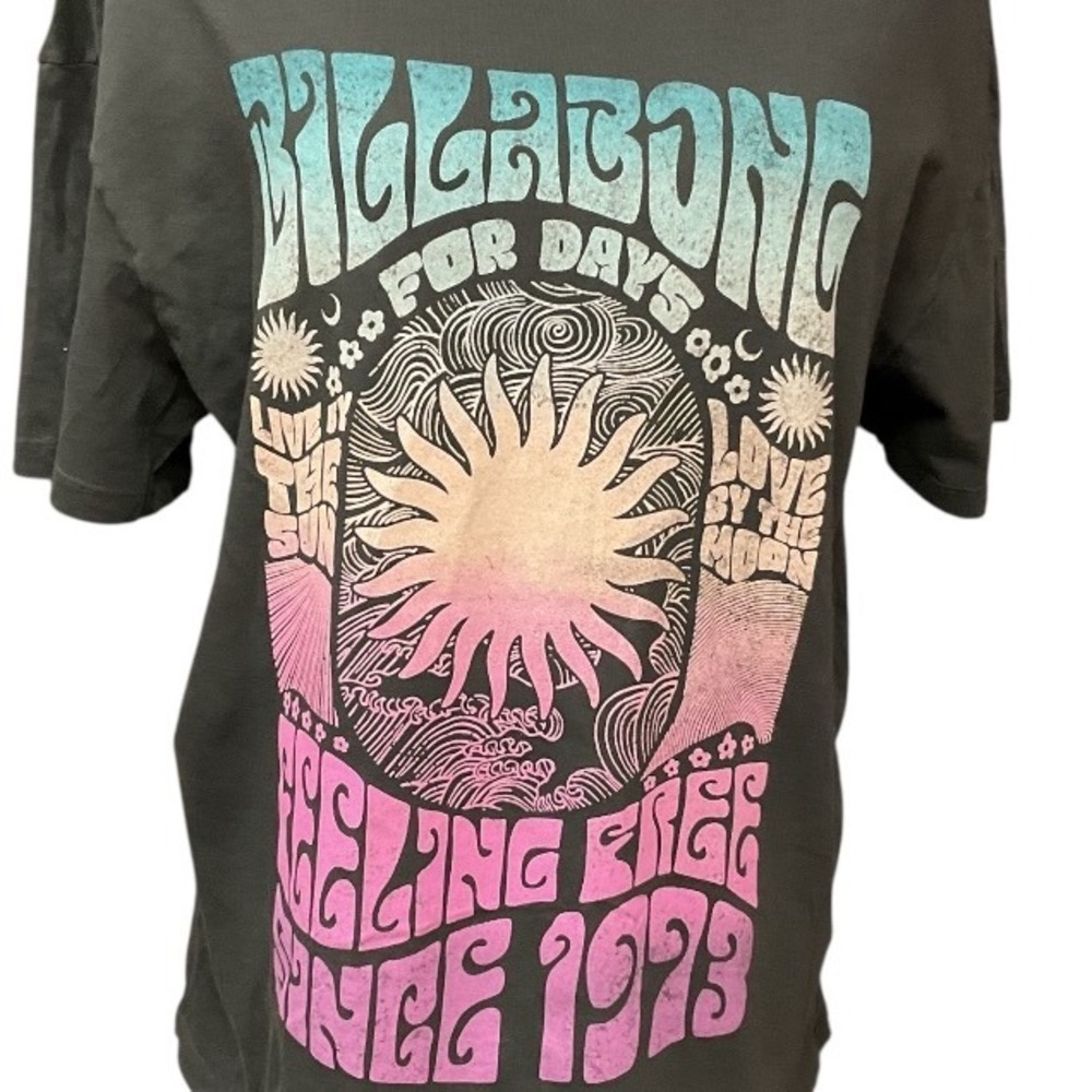 Billabong Women's You are Invited Relaxed Fit Pullover T-Shirt Off Black Sz XS